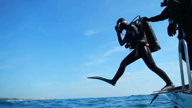 Paradise Island – excursie cu barca + scuba diving - imagine 4